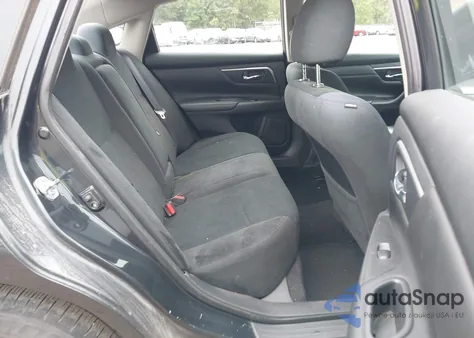 2015 Nissan Altima 2.5 S из США, поврежденный, VIN 1N4AL3AP4FC413660